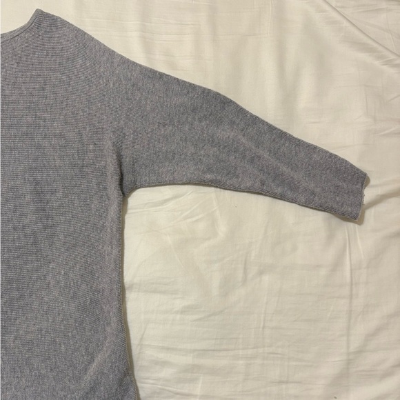 H&M Grey Sweater - Picture 5 of 6